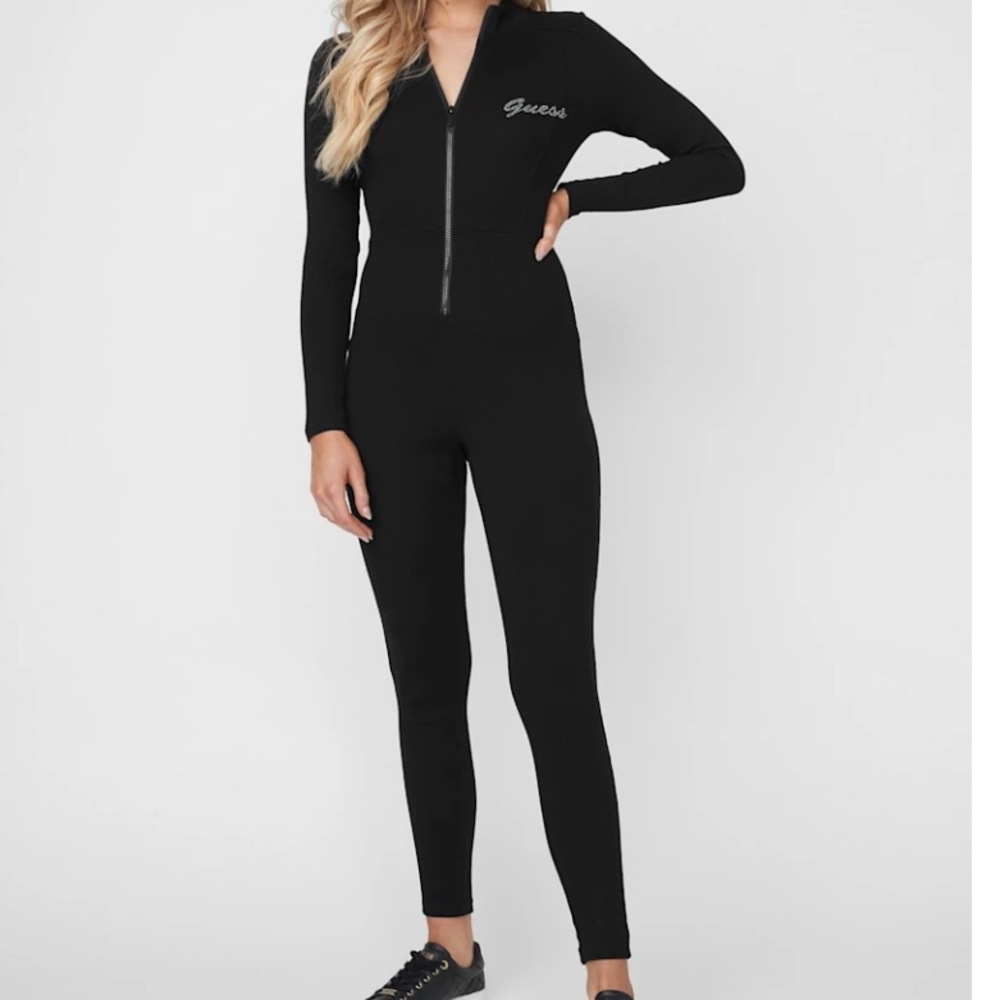 GUESS NWT Jet Black “Gabe” long sleeve rubbed jumpsuit